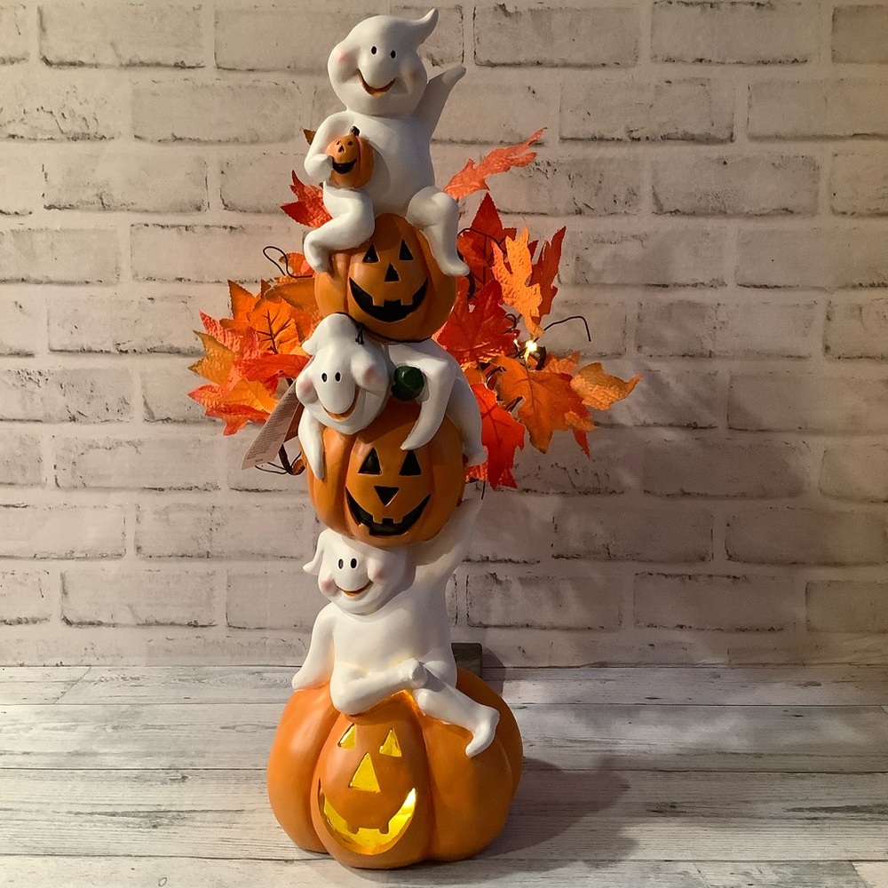 HALLOWS EVE 20in Led Light Up Ghost And Jack O Lantern Figurine